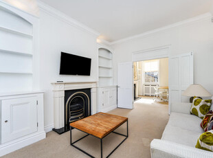 2 bedroom flat for rent in Redburn Street, Chelsea, SW3