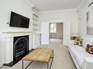 2 bedroom flat for rent in Redburn Street, London, SW3