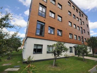 2 bedroom flat for rent in The Walk, Holgate Road, York, YO24