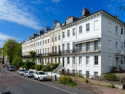 2 bedroom flat for sale in Montpelier Terrace, Brighton, BN1