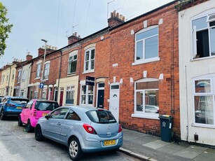 2 bedroom house for rent in Avenue Road Extension, Leicester, LE2