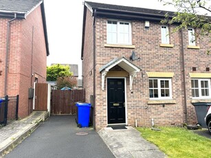 2 bedroom house for rent in Lychgate Close, Stoke, ST4