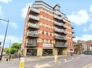 2 bedroom penthouse for rent in Thorngate House, Lincoln, LN2