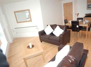 2 bedroom property for rent in Clarence House Leeds Dock City Centre LS10