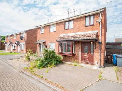 2 bedroom semi-detached house for rent in Byland Court, Hull, East Riding Of Yorkshire, HU9