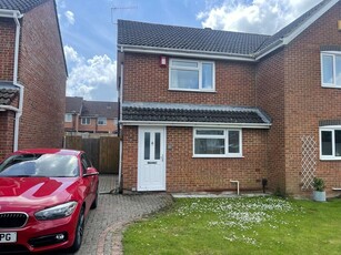 2 bedroom semi-detached house for rent in Doulton Way, Bristol, BS14