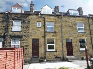 2 bedroom terraced house for rent in Cardigan Avenue, Morley, Leeds, West Yorkshire, LS27