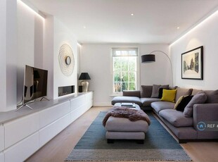 2 bedroom terraced house for rent in Cubitt Terrace, London, SW4