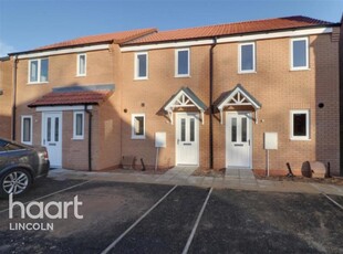 2 bedroom terraced house for rent in Furnace Close, North Hykeham, LN6