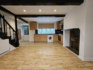 2 bedroom terraced house for rent in Scargill Buildings, Morley, Leeds, LS27