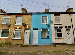 2 bedroom terraced house for rent in South Street, Stanground, Peterborough, PE2