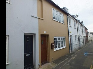 2 bedroom terraced house for rent in St Georges Mews, Brighton, BN1