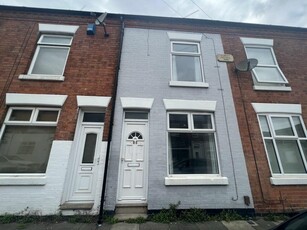 2 bedroom terraced house for rent in Vernon Road, Leicester, LE2