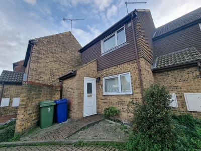 2 bedroom terraced house for rent in Willis Court, Sheerness, Kent, ME12