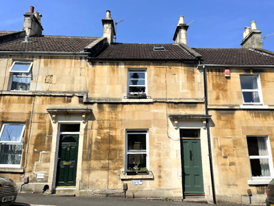 2 bedroom terraced house for sale in Sydenham Buildings, Bath, Somerset, BA2