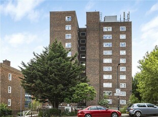 3 bedroom apartment for rent in Donnington Road, London, NW10