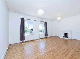 3 bedroom apartment for rent in Fitzjohns Avenue, Hampstead, NW3