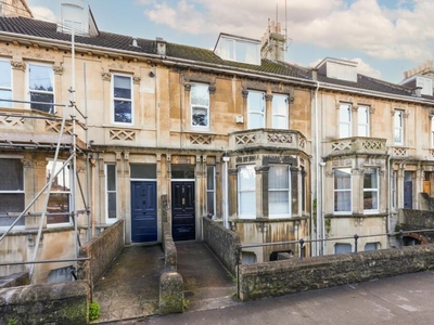 3 bedroom apartment for sale in Newbridge Road, Bath, BA1