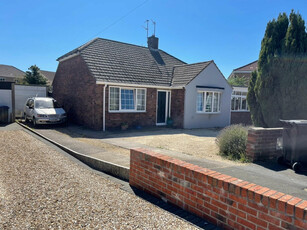 3 bedroom bungalow for rent in Victor Drive, North Hykeham, Lincoln, Lincolnshire, LN6