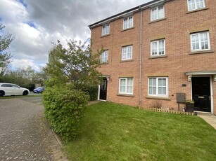 3 bedroom end of terrace house for rent in Laxton Grove, Solihull, B91