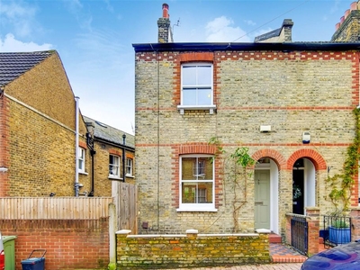 3 bedroom end of terrace house for rent in Stanmore Terrace, Beckenham, BR3