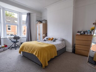 3 bedroom flat for rent in Greystoke Avenue, Newcastle Upon Tyne, Tyne and Wear, NE2 1PN, NE2