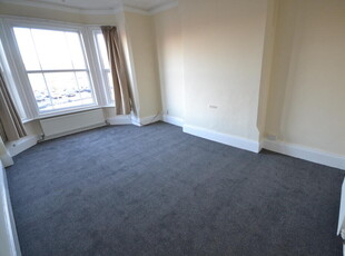 3 bedroom flat for rent in Noel Street, Nottingham NG7