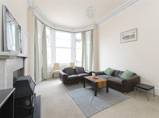 3 bedroom flat for rent in Upper Gilmore Place, Viewforth, Edinburgh, EH3