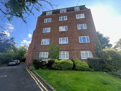 3 bedroom flat for sale in Melville Hall, Holly Road, Edgbaston, Birmingham, B16
