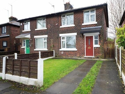 3 Bedroom House Ashton-Under-Lyne Tameside