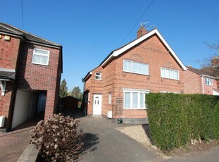 3 bedroom semi-detached house for rent in Kings Drive, Leicester Forest East, Leicester, LE3