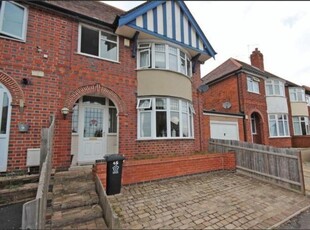 3 bedroom semi-detached house for rent in Oakthorpe Avenue , Western Park, Leicester , LE3