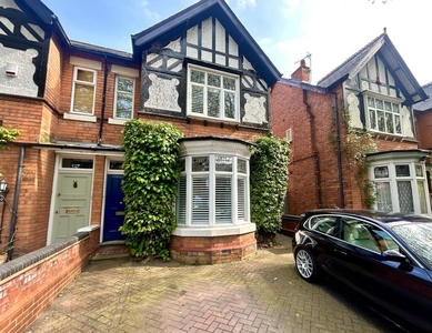 3 bedroom semi-detached house for sale in Arden Road, Acocks Green, B27