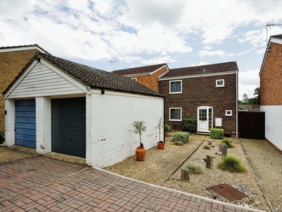 3 bedroom semi-detached house for sale in Blacksmiths Way, Old Catton, Norwich, NR6