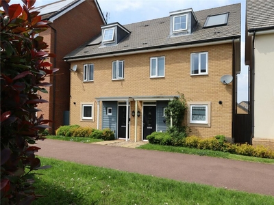 3 bedroom semi-detached house for sale in Carter Grove, Wolverton, Milton Keynes, Buckinghamshire, MK12