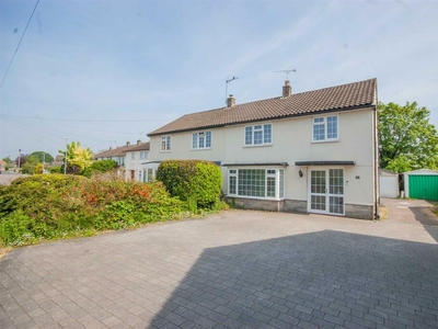 3 bedroom semi-detached house for sale in Falmouth Road, Chelmsford, CM1