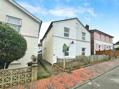 3 bedroom semi-detached house for sale in Granville Road, Tunbridge Wells, Kent, TN1