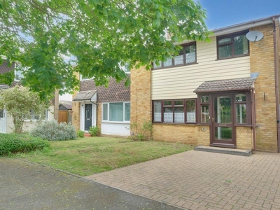 3 bedroom semi-detached house for sale in Meon Close, Springfield, Chelmsford, CM1