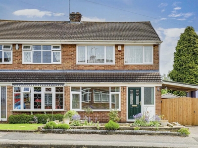 3 bedroom semi-detached house for sale in Nursery Close, Hucknall, Nottinghamshire, NG15 6DQ, NG15