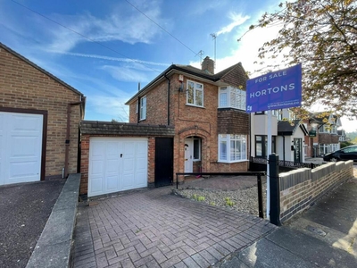 3 bedroom semi-detached house for sale in Valentine Road, Leicester, LE5