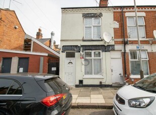 3 bedroom terraced house for rent in Celt Street, Leicester, LE3