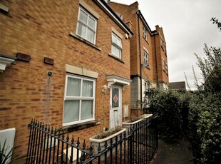 3 bedroom terraced house for rent in Jellicoe Avenue, Stapleton, Bristol, Gloucestershire, BS16