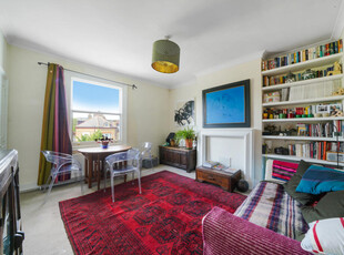 3 bedroom terraced house for rent in Lady Margaret Road,
Tufnell Park, N19