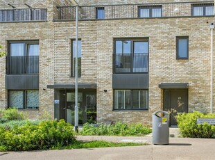 3 bedroom terraced house for rent in Stacey Road, Trumpington, Cambridge, Cambridgeshire, CB2