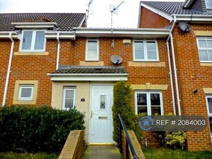 3 bedroom terraced house for rent in Worthy Row, Nottingham, NG5