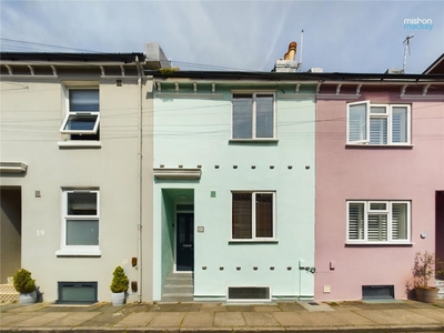 3 bedroom terraced house for sale in Hendon Street, Brighton, East Sussex, BN2
