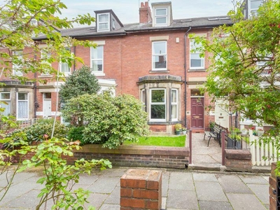 3 bedroom terraced house for sale in Windsor Avenue, South Gosforth, Newcastle Upon Tyne, NE3