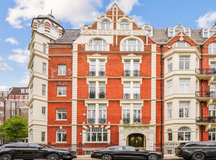 4 bedroom apartment for rent in Burton Court, Franklin's Row SW3