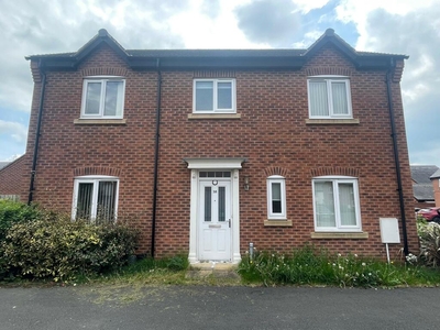 4 bedroom detached house for rent in Dewberry Court, Stenson Fields, DERBY, DE24