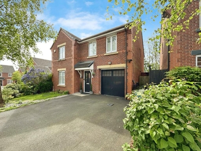 4 bedroom detached house for sale in Borchardt Drive, Swinton, Manchester, M27